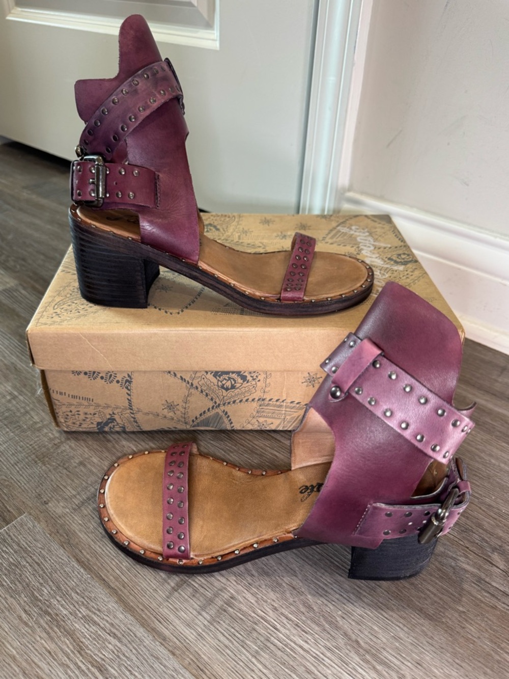 Free People Happiness Heeled Leather Sandals in Cowboy Brown